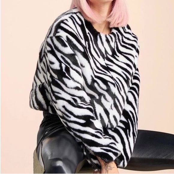 Lita by Ciara Jackets & Blazers - Zebra Print Faux Fur Jacket
